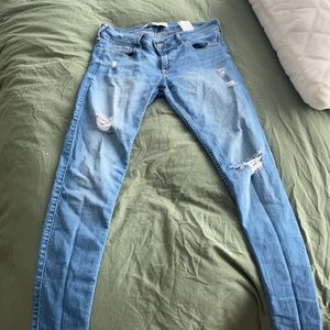 Hollister ripped skinny jeans